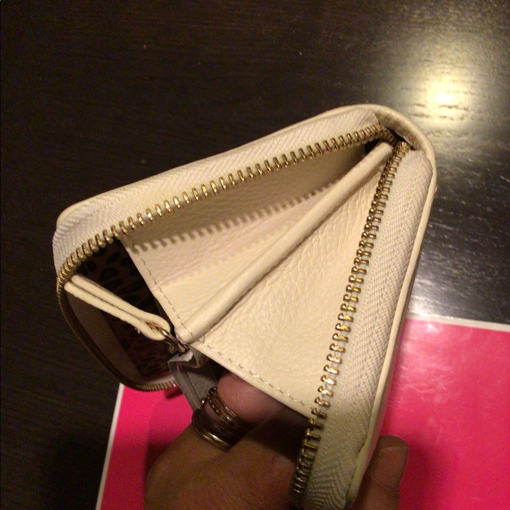 NWT vintage juicy couture white leather wallet black label - Picture 7 of 9